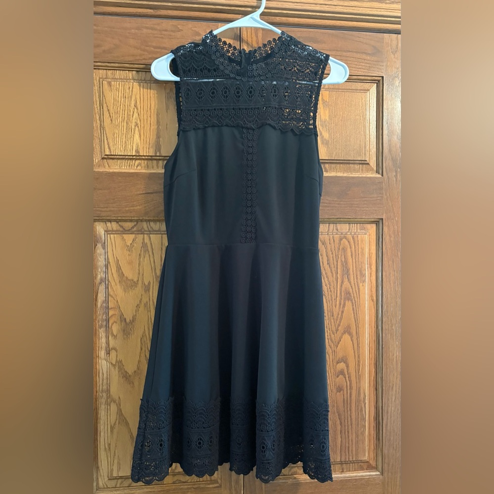 Francesca's Collections Black Lace Yoke Midi Dress